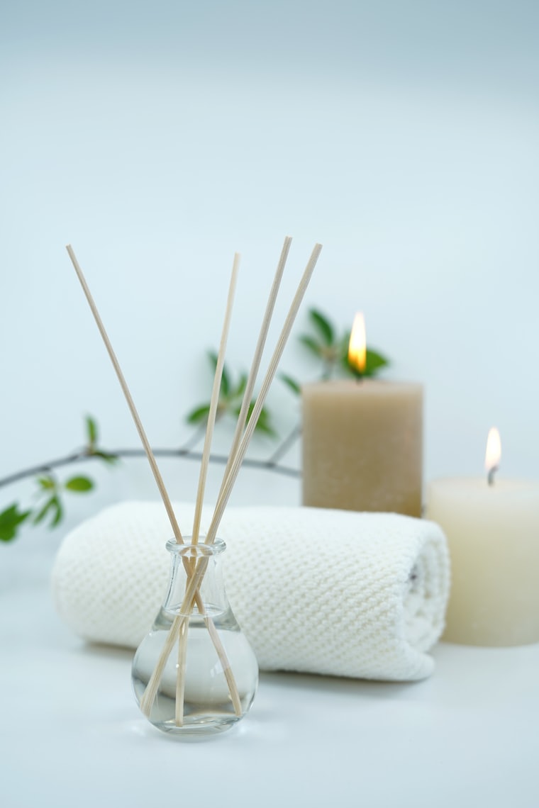 Masaje para parejas a domicilio en Medellín con ambientación de spa